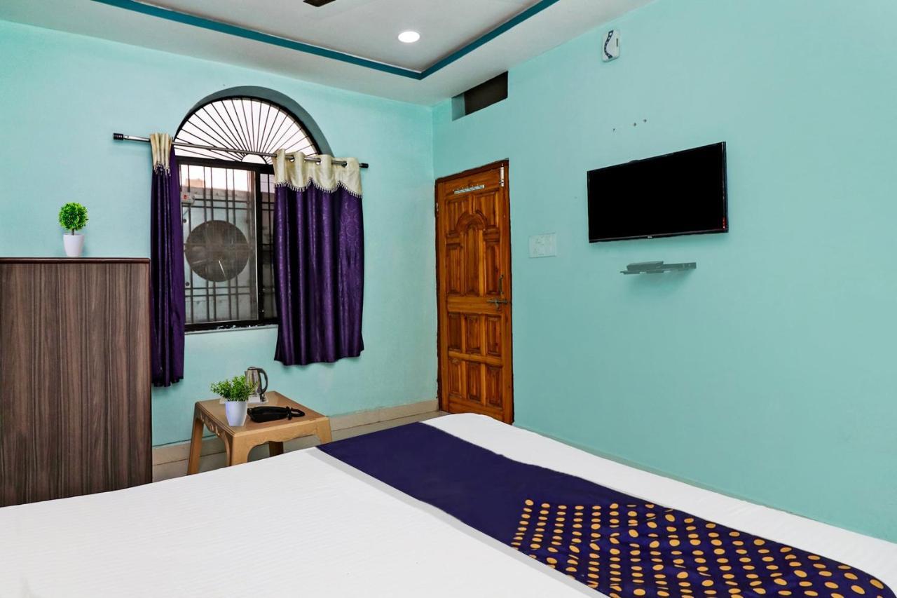 Spot On 37040 Hotel Ayushman Palace Bilāspur Екстериор снимка